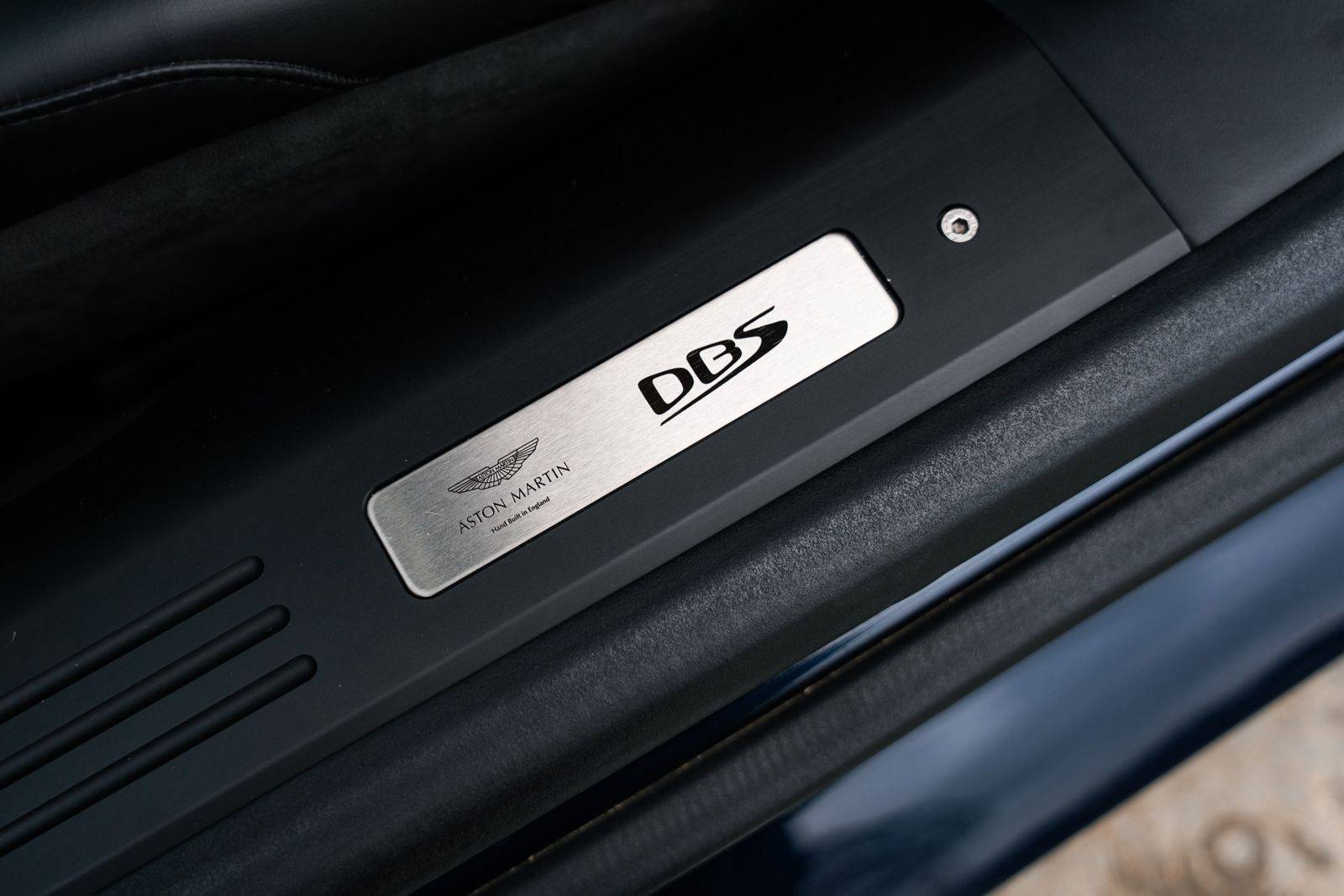 DBS VOLANTE DBS Superleggera Volante 5,2 Biturbo V12 &mdash; 18