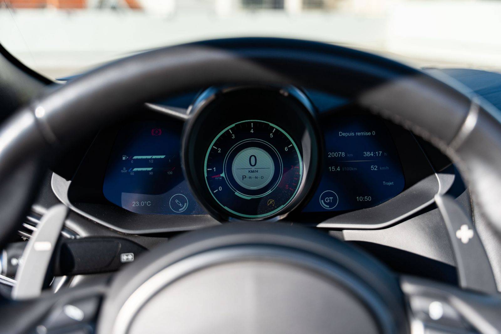 DBS VOLANTE DBS Superleggera Volante 5,2 Biturbo V12 &mdash; 18