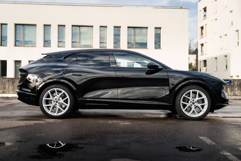 Image secondaire du véhicule 4