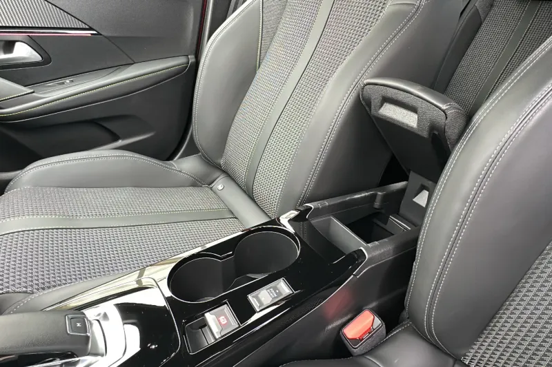 Image secondaire du véhicule 38