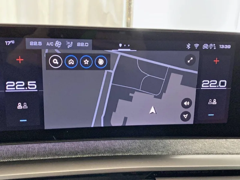 Image secondaire du véhicule 12