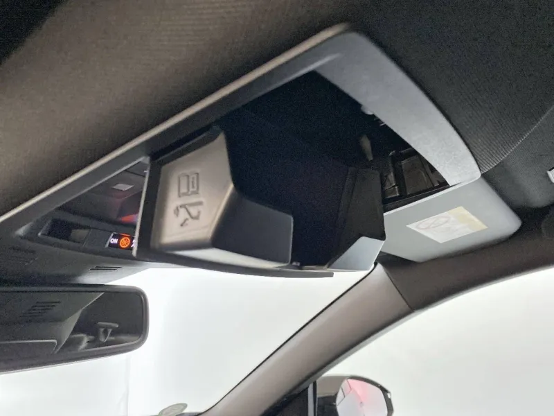 Image secondaire du véhicule 15