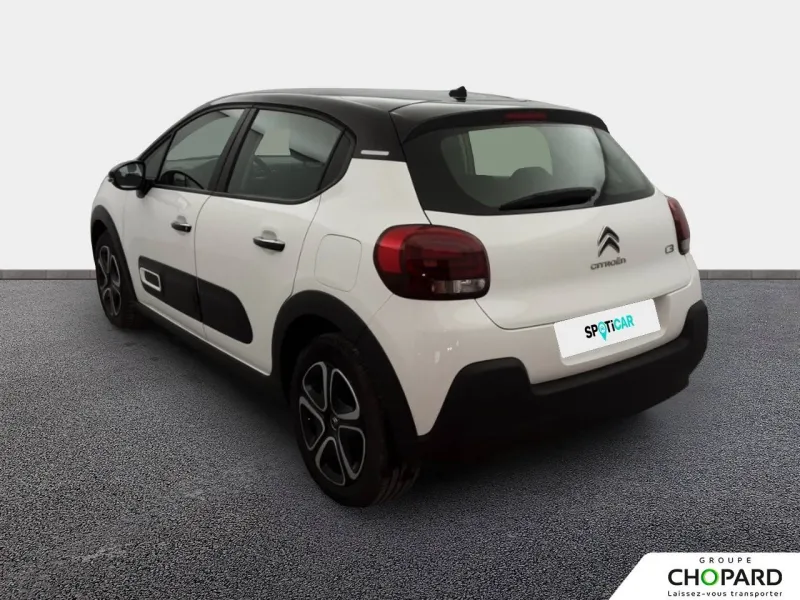 Image secondaire du véhicule 9