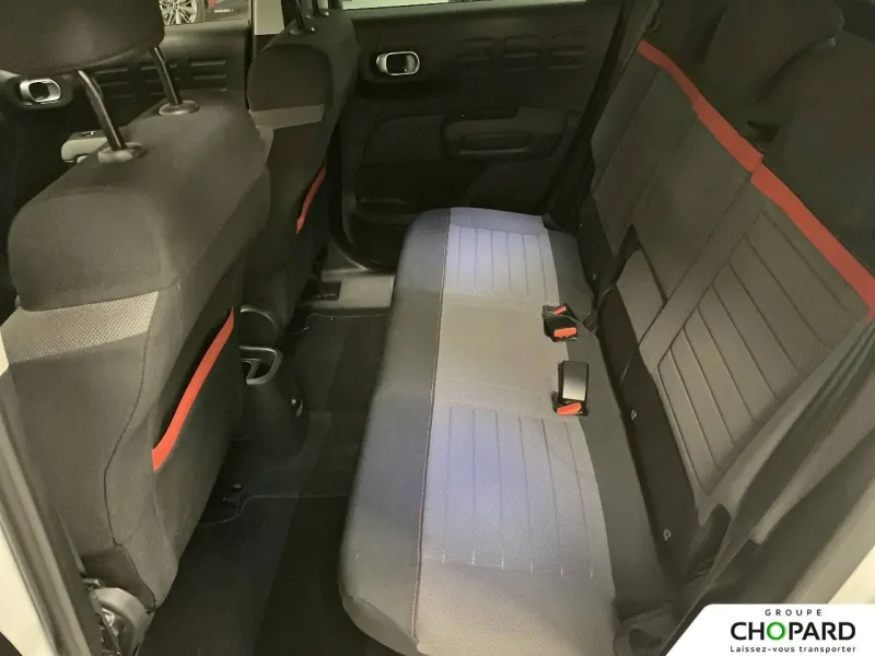 Image secondaire du véhicule 12