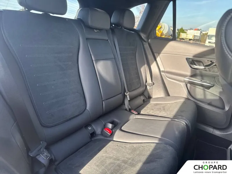 Image secondaire du véhicule 21