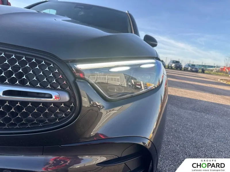 Image secondaire du véhicule 23