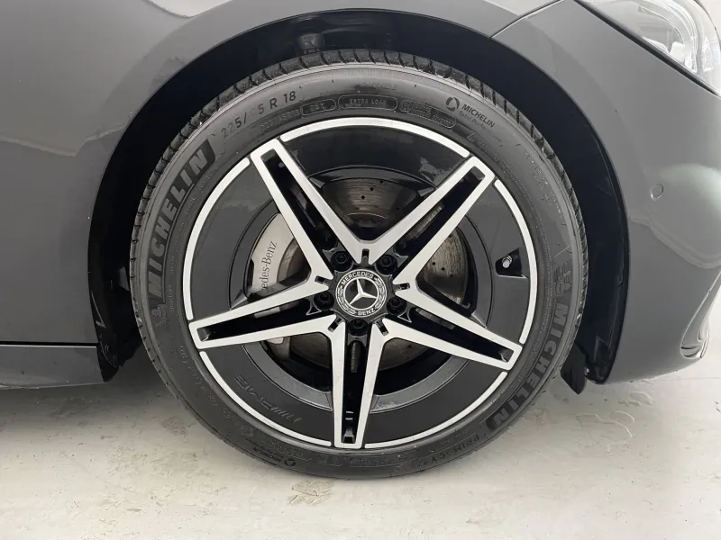 Image secondaire du véhicule 14