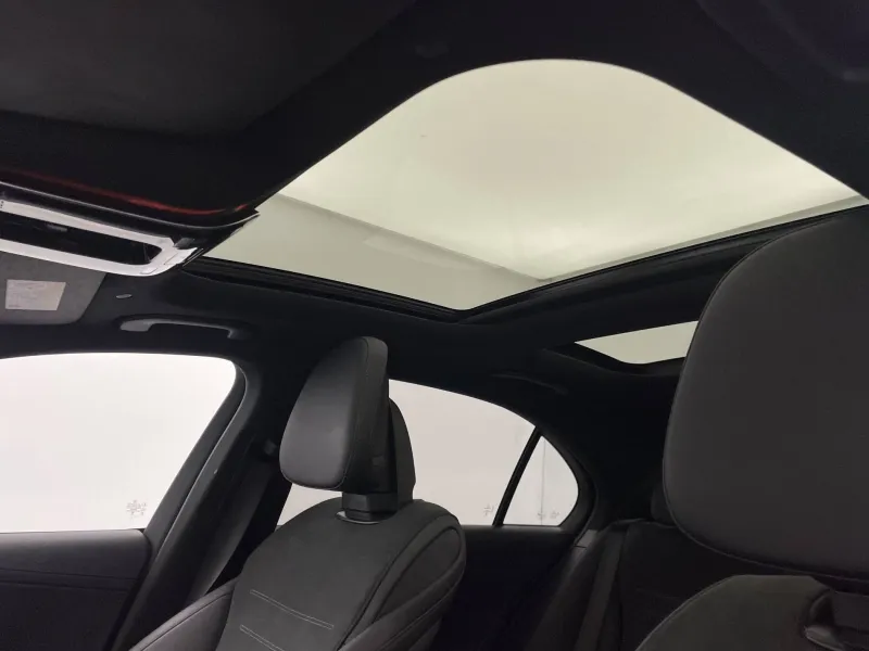 Image secondaire du véhicule 29