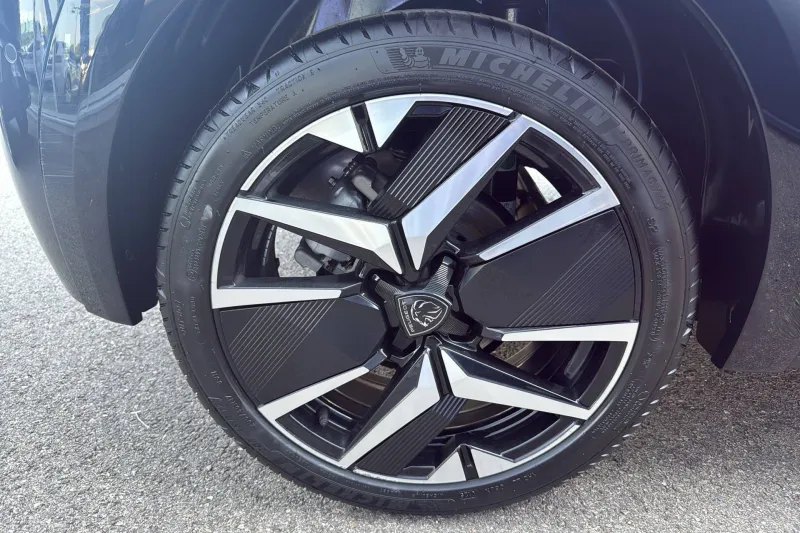 Image secondaire du véhicule 10