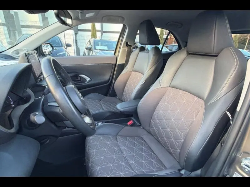 Image secondaire du véhicule 11