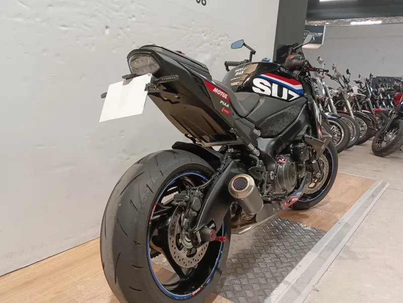 Image secondaire du véhicule 4