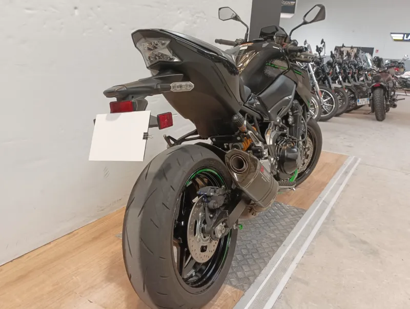 Image secondaire du véhicule 4