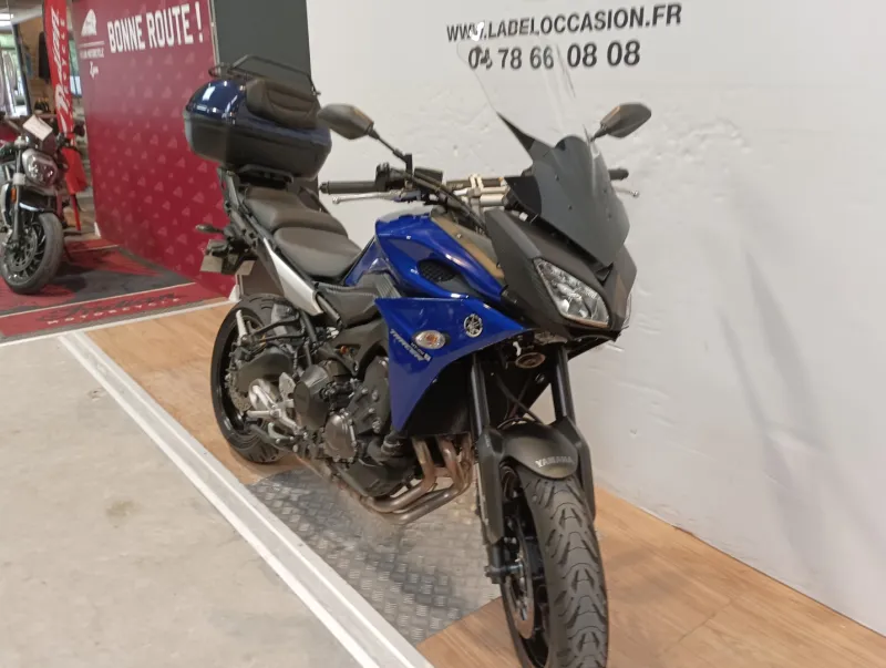 Image secondaire du véhicule 3