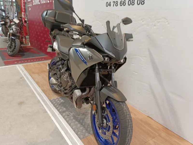 Image secondaire du véhicule 3