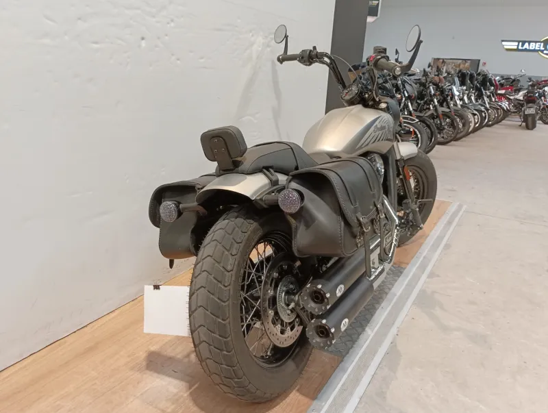 Image secondaire du véhicule 4