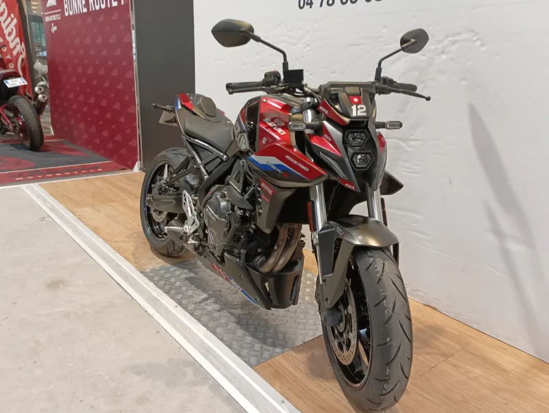 Image secondaire du véhicule 3