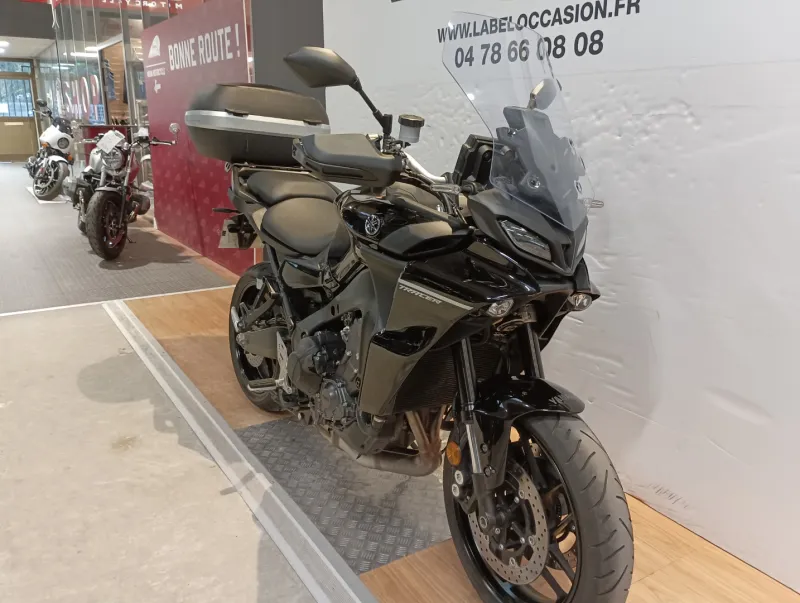 Image secondaire du véhicule 3