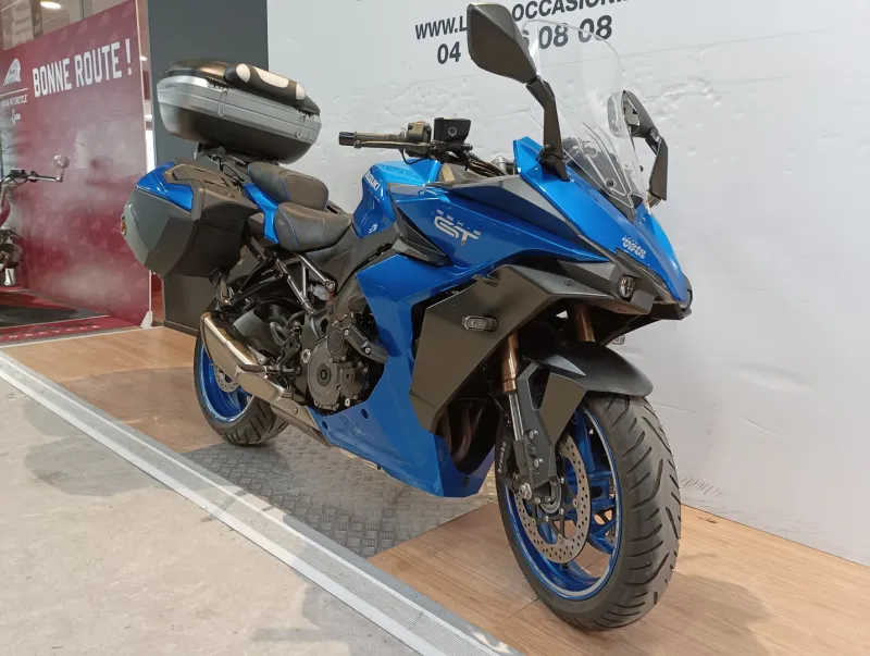 Image secondaire du véhicule 4