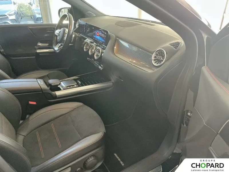 Image secondaire du véhicule 14