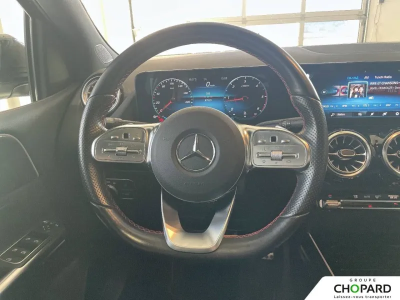 Image secondaire du véhicule 17