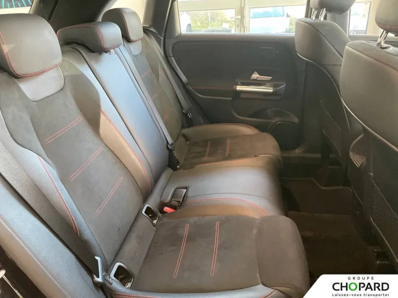 Image secondaire du véhicule 21