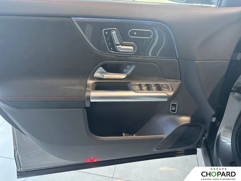 Image secondaire du véhicule 13