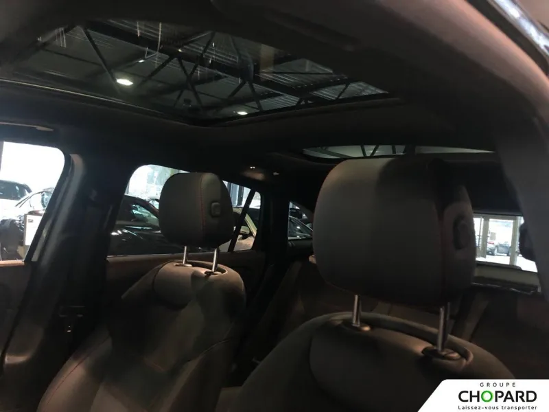 Image secondaire du véhicule 23