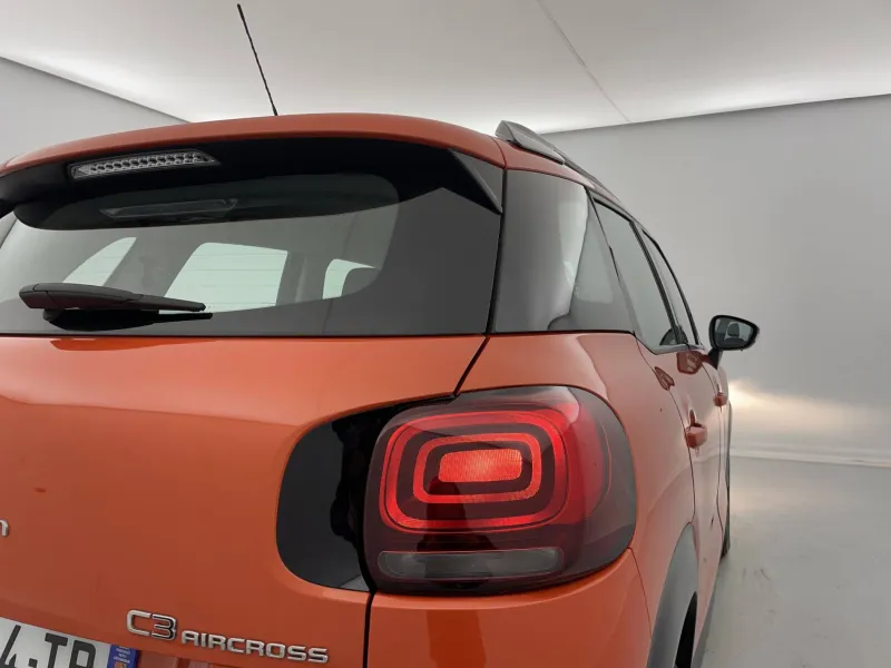 Image secondaire du véhicule 50