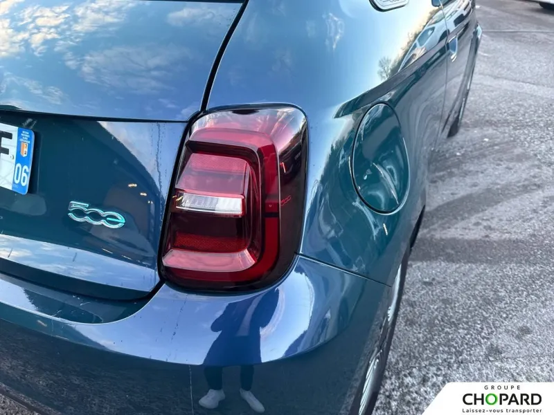 Image secondaire du véhicule 25