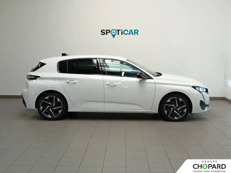 Image secondaire du véhicule 23