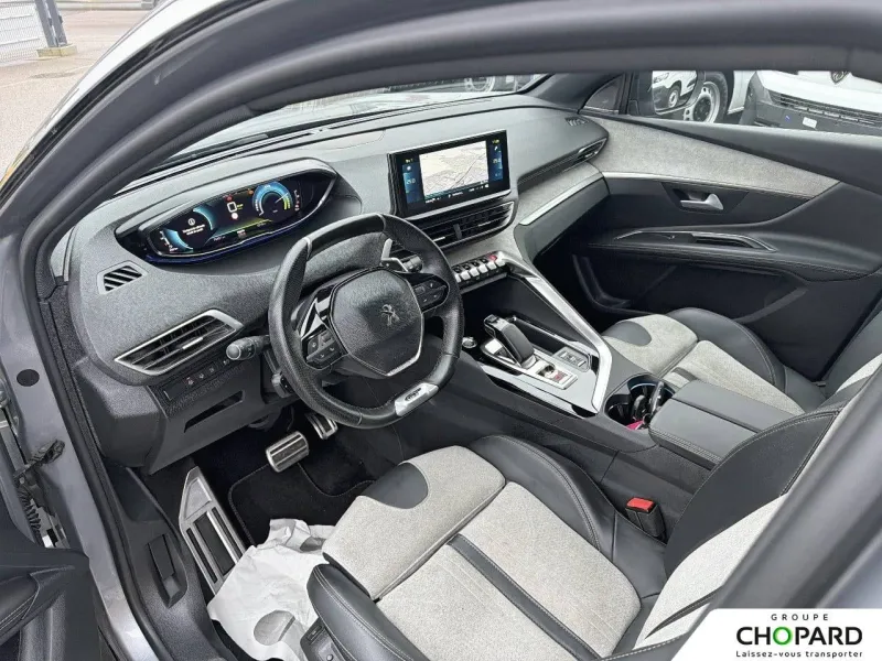 Image secondaire du véhicule 3