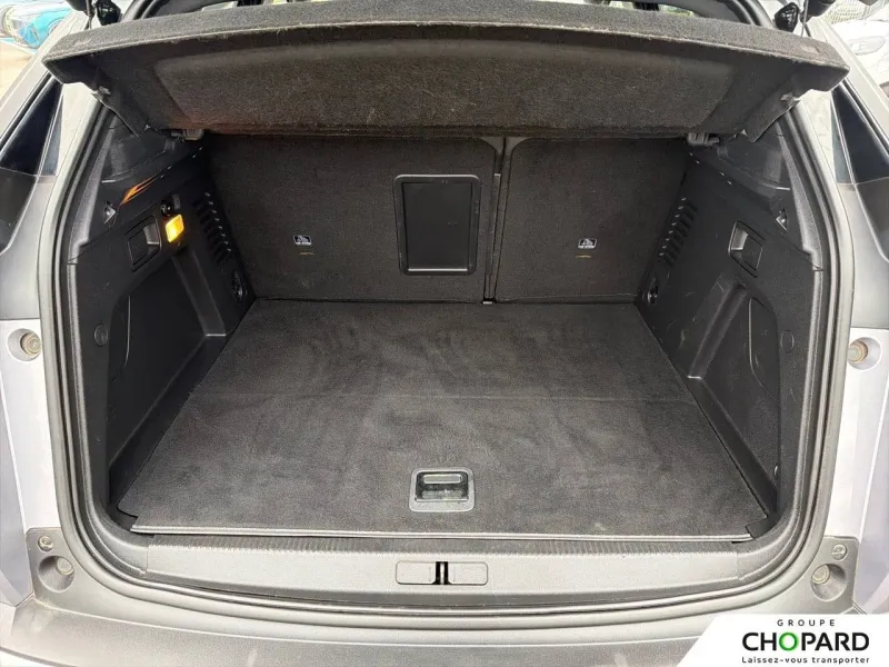 Image secondaire du véhicule 9