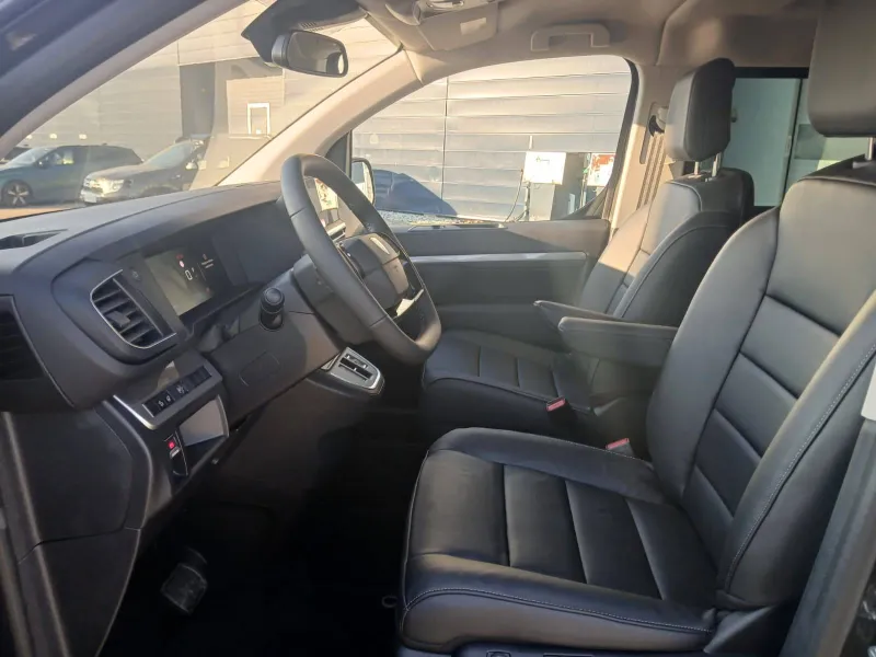 Image secondaire du véhicule 16