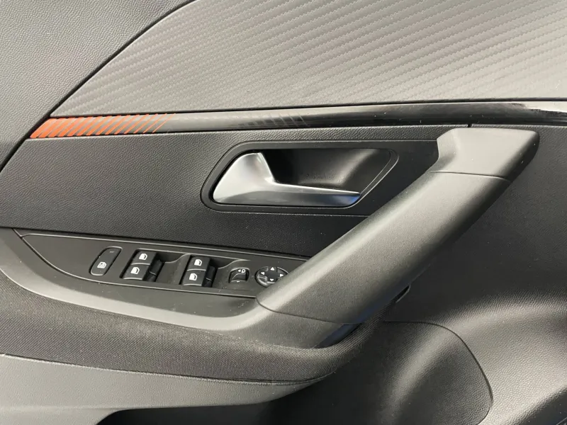 Image secondaire du véhicule 70