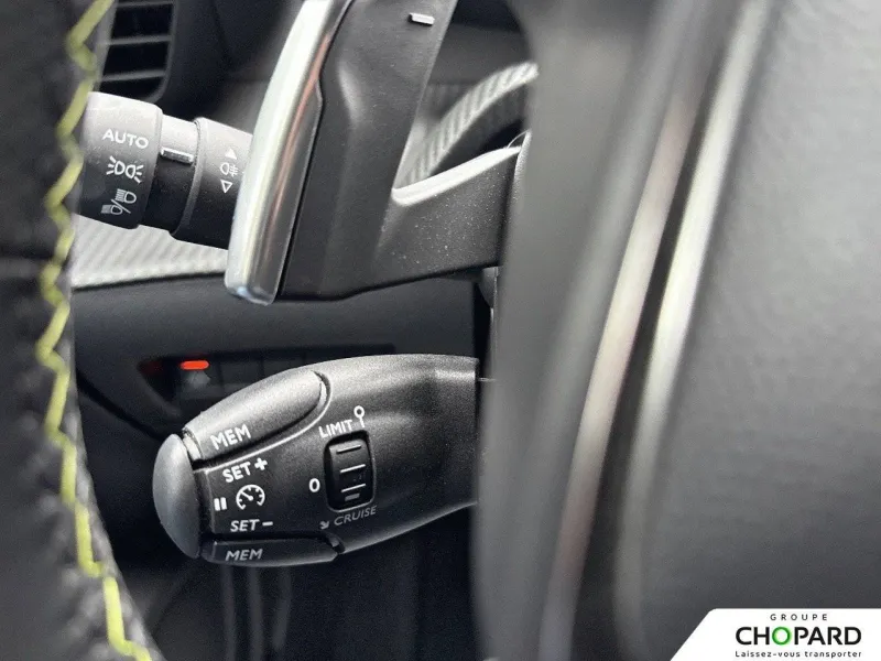 Image secondaire du véhicule 23