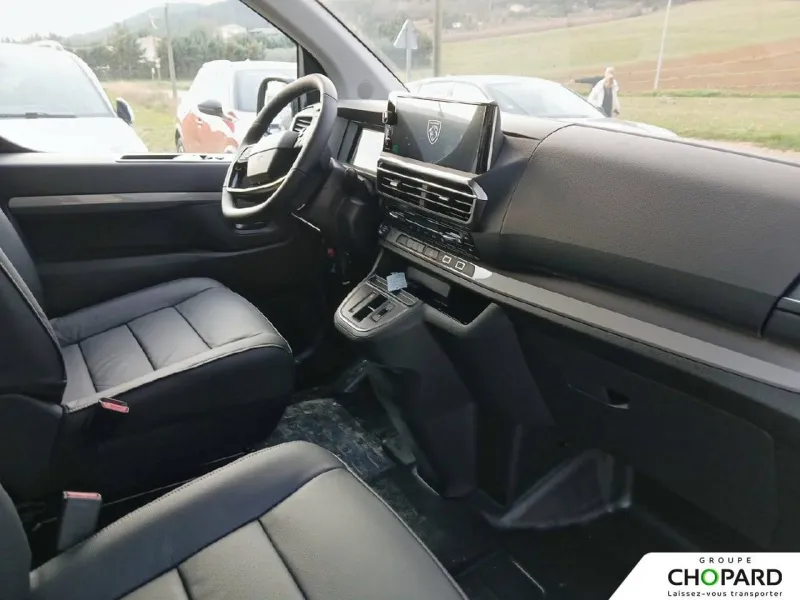 Image secondaire du véhicule 14