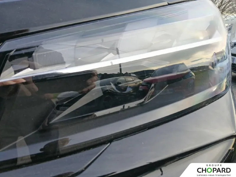 Image secondaire du véhicule 23