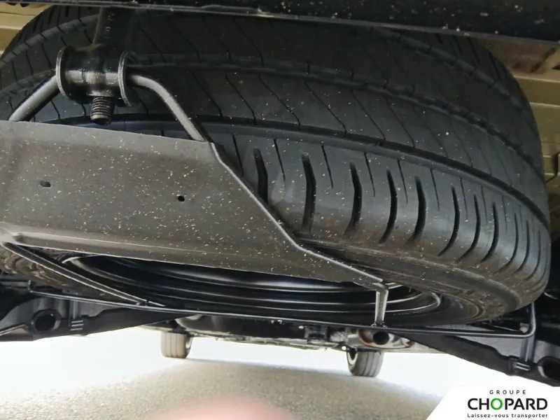 Image secondaire du véhicule 25