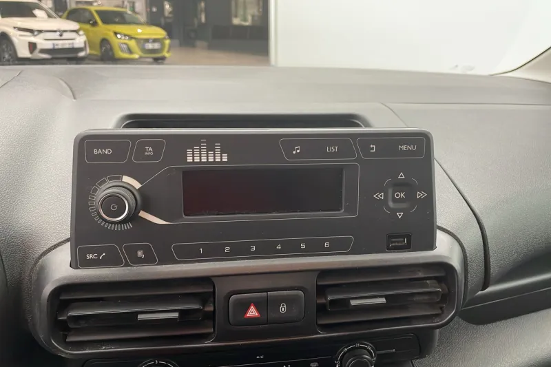 Image secondaire du véhicule 16