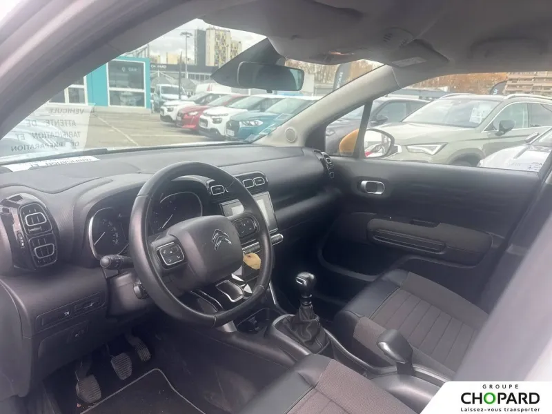 Image secondaire du véhicule 11