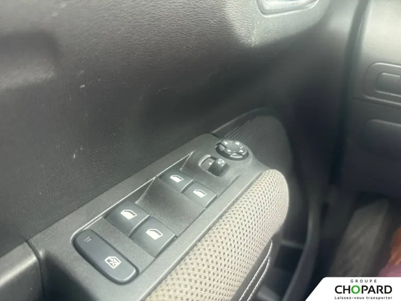 Image secondaire du véhicule 15