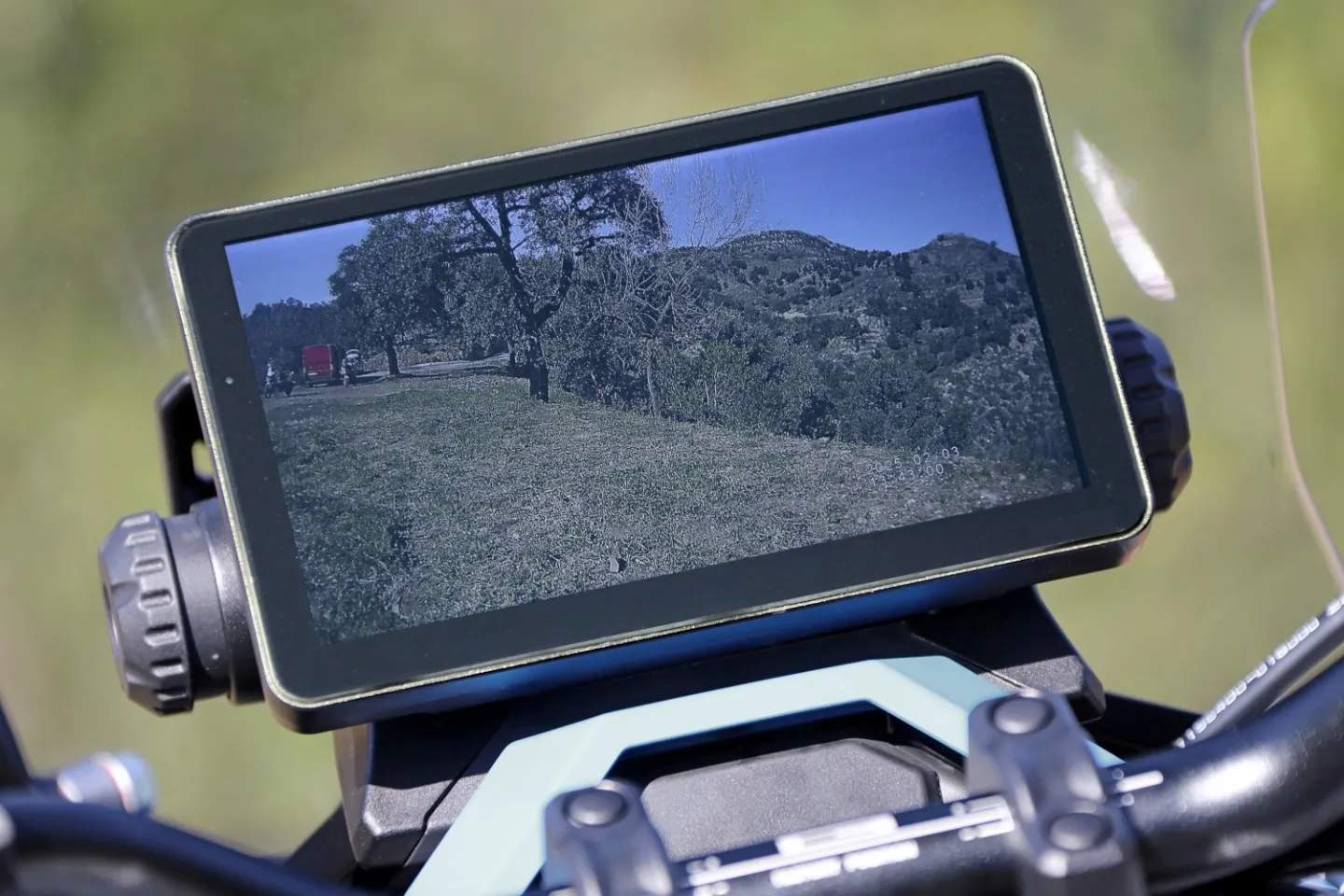 Zontes 368 G : Ecran TFT