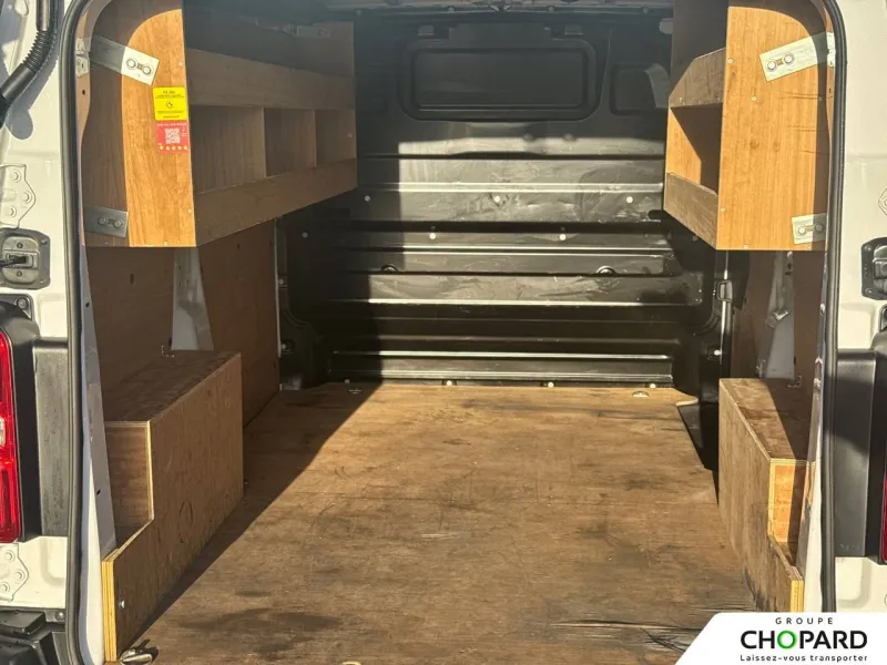 Image secondaire du véhicule 7