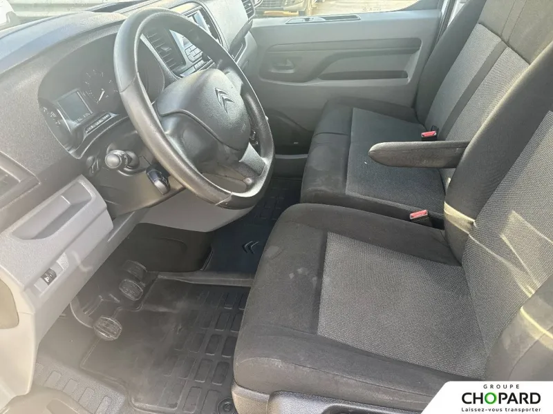 Image secondaire du véhicule 12