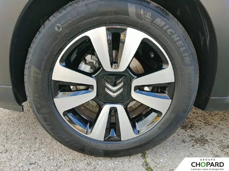 Image secondaire du véhicule 13