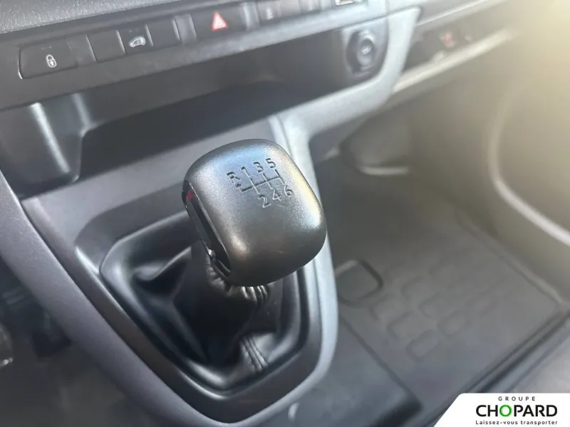 Image secondaire du véhicule 19