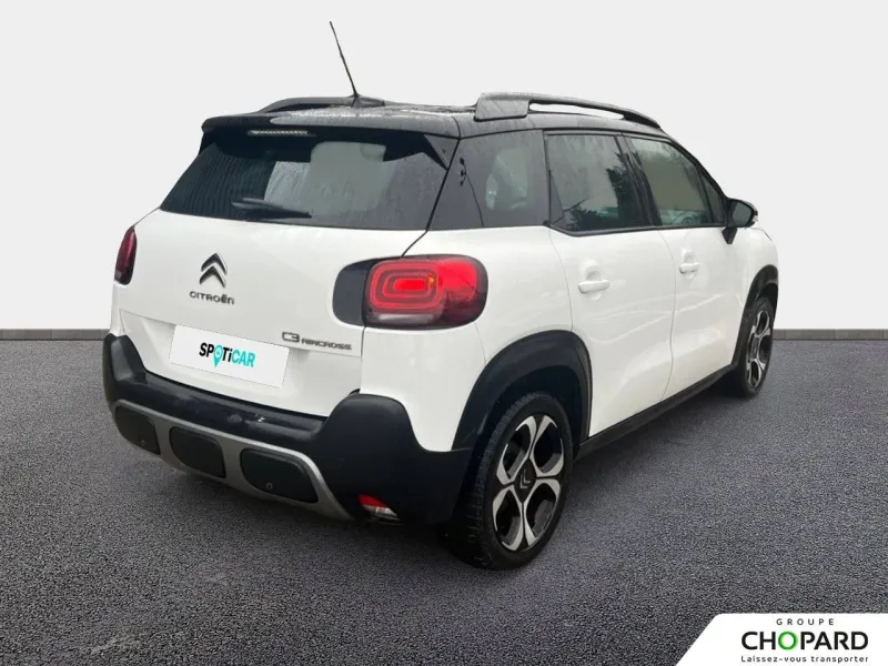 Image secondaire du véhicule 4