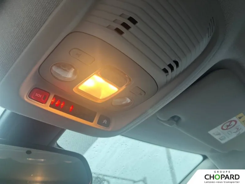 Image secondaire du véhicule 19