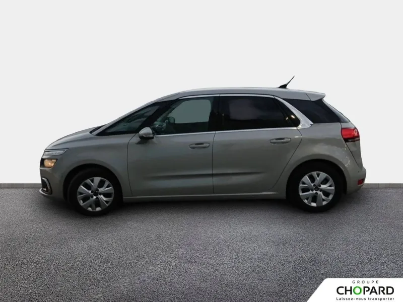 Image secondaire du véhicule 10