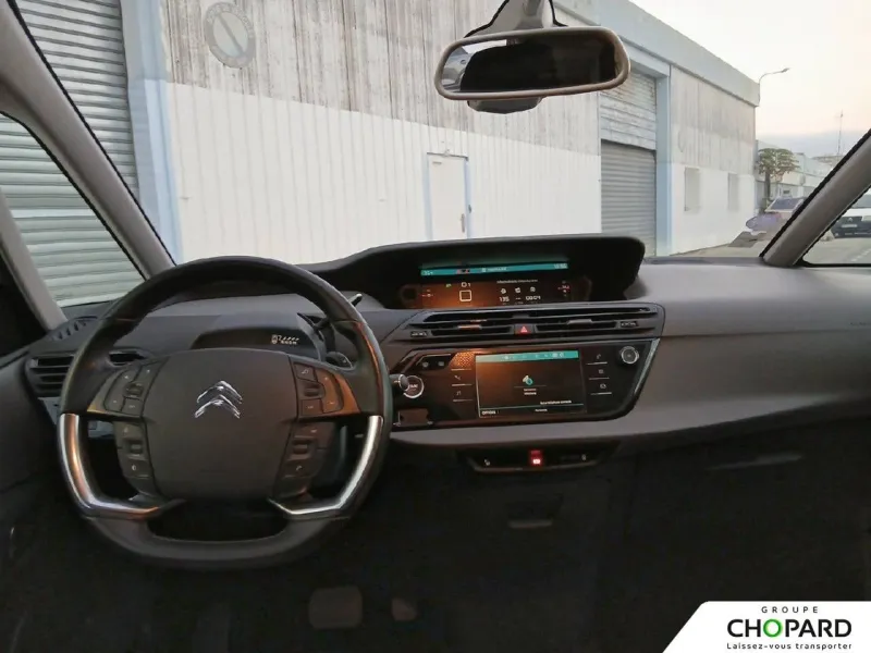 Image secondaire du véhicule 16